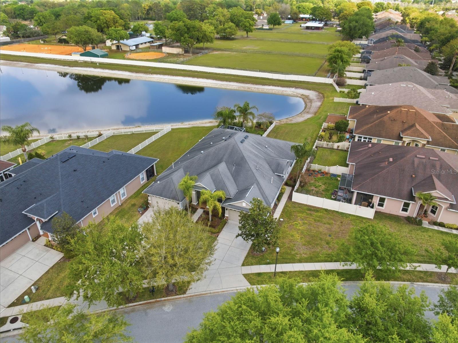 2732 Devonoak Blvd Property Photo 48