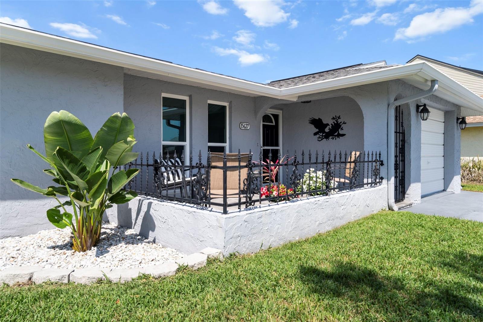 15627 Donzi Dr Property Photo 12
