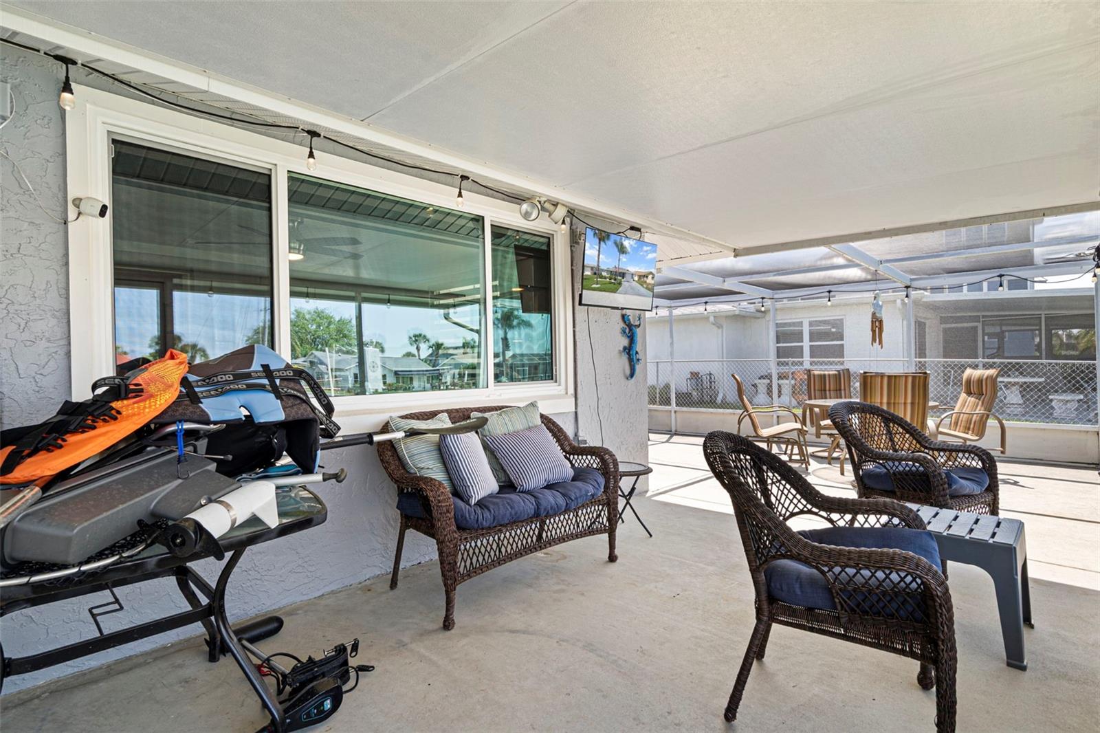 15627 Donzi Dr Property Photo 43