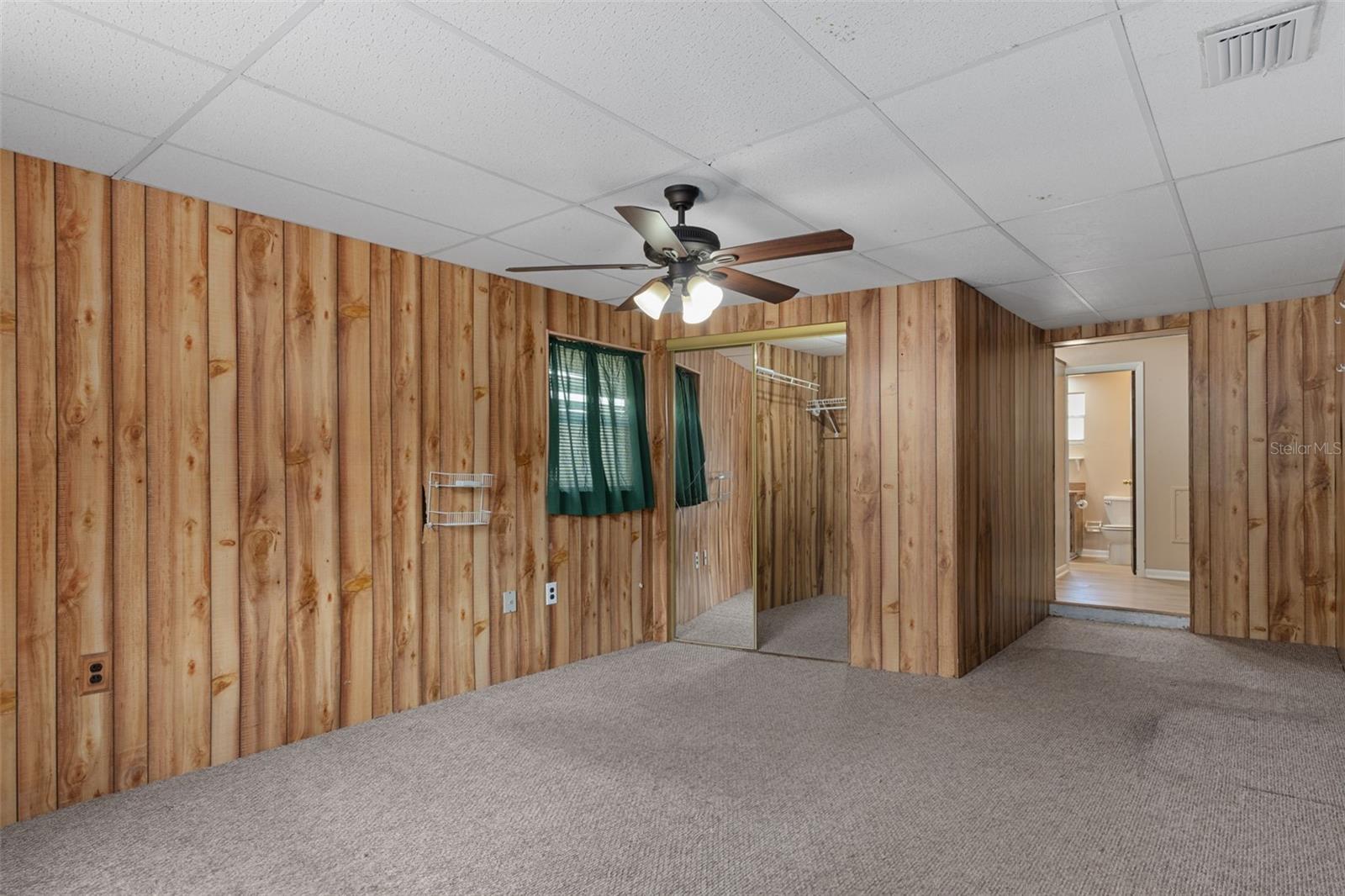 7095 W Greenwood Ln Property Photo 28