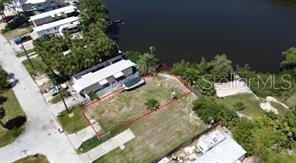 6981 Edgewater Dr Property Photo 5