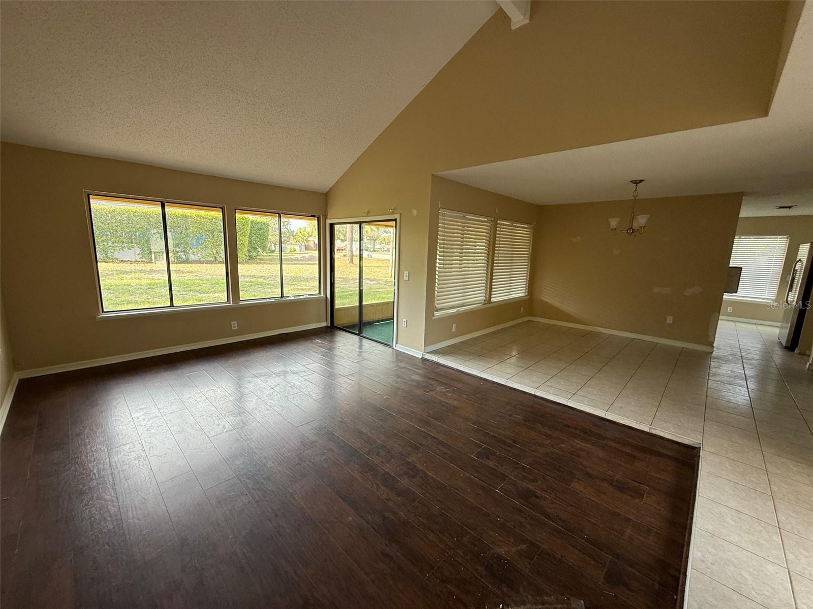 9085 Heather Blvd Property Photo 3
