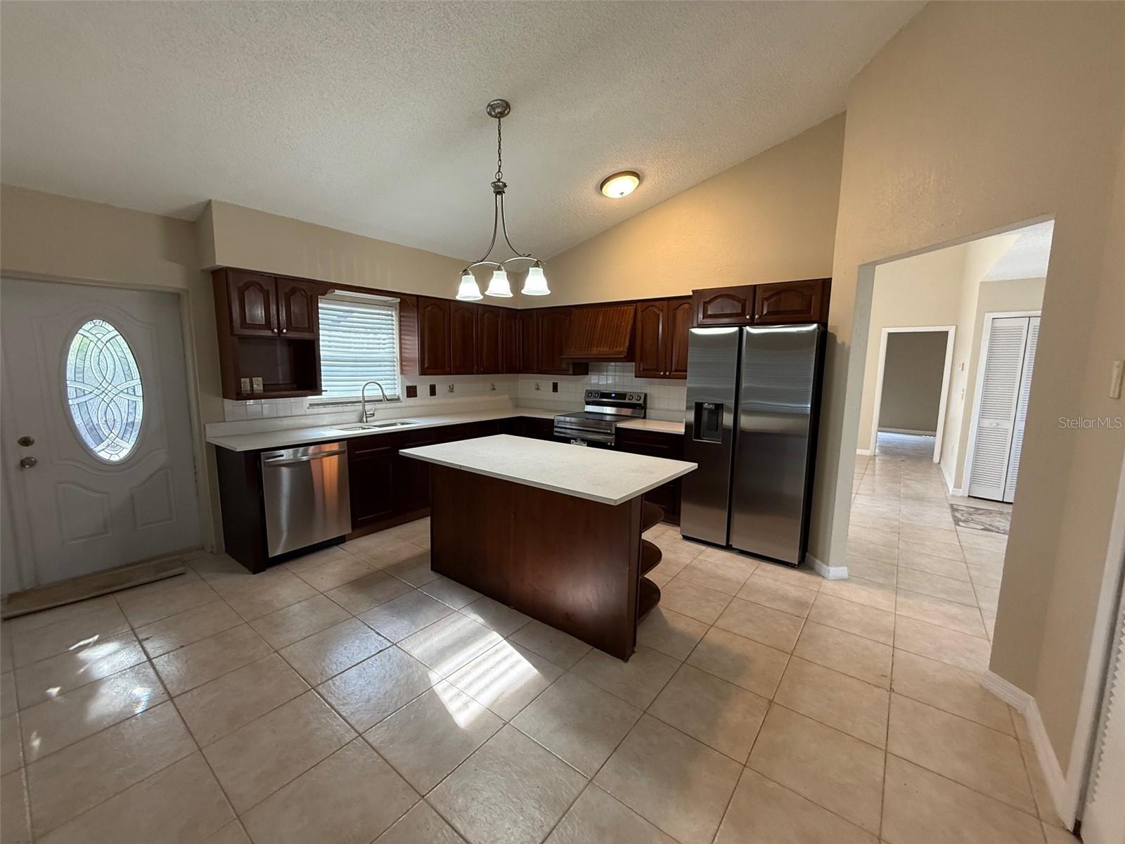 2392 Fairview Rd Property Photo 7