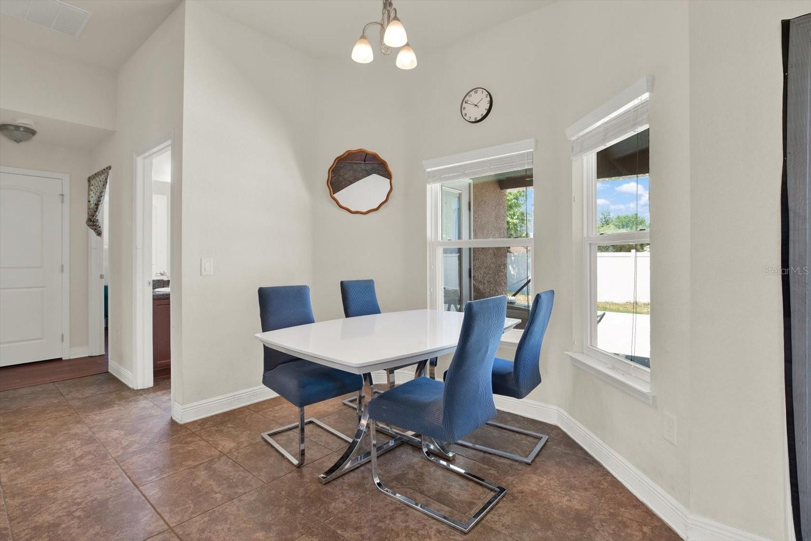 14061 White Plains St Property Photo 9