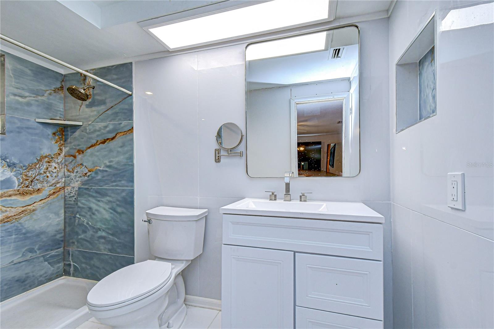 10901 Oldham Rd Property Photo 42