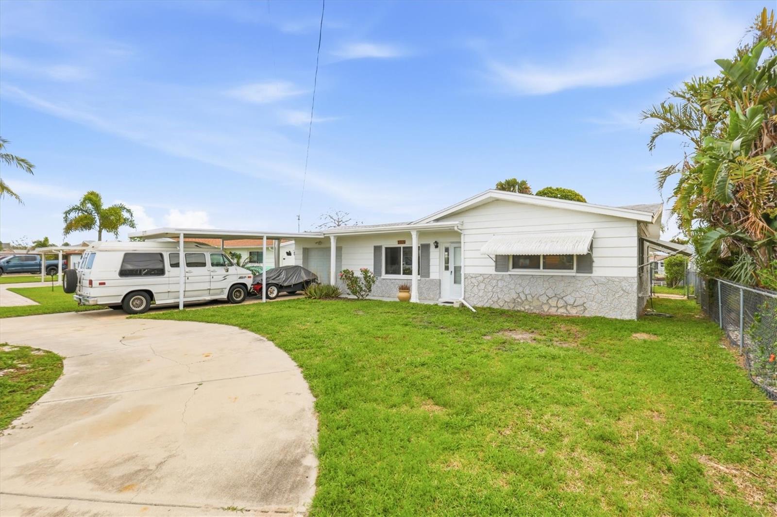 13538 Leslie Dr Property Photo 21