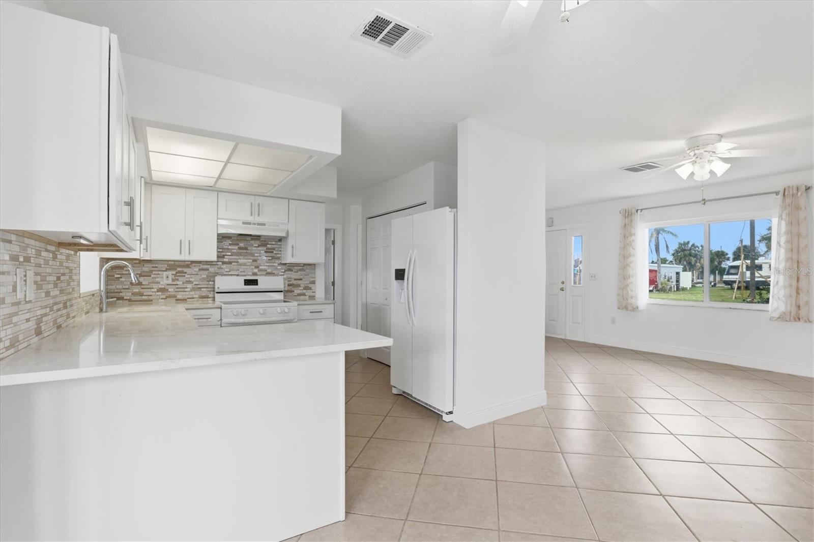 13538 Leslie Dr Property Photo 29