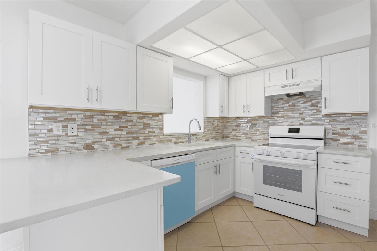 13538 Leslie Dr Property Photo 31