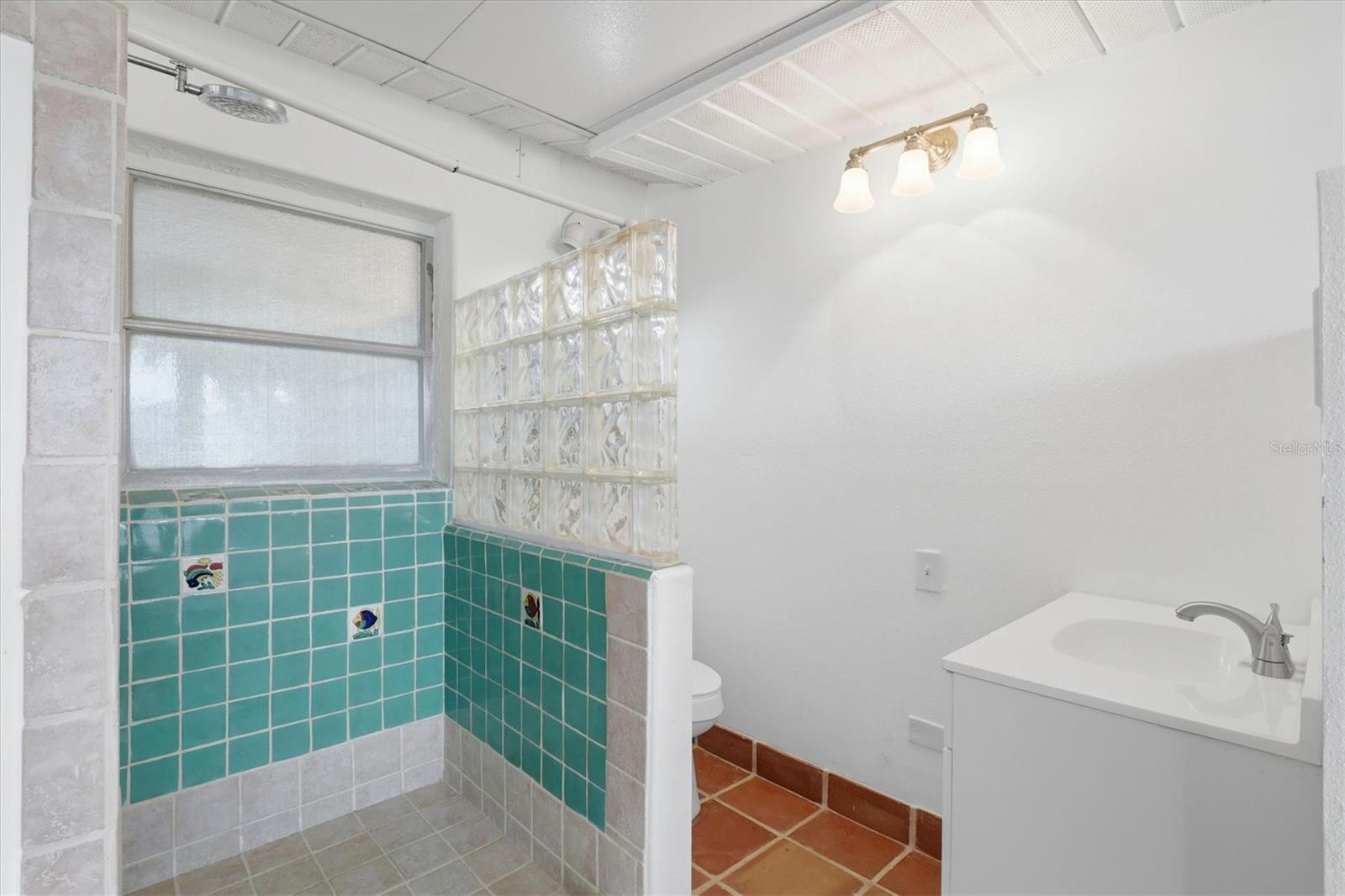 13538 Leslie Dr Property Photo 36