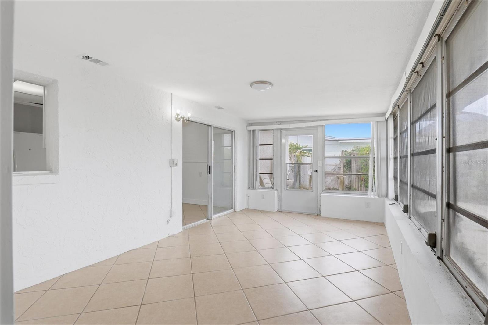 13538 Leslie Dr Property Photo 43
