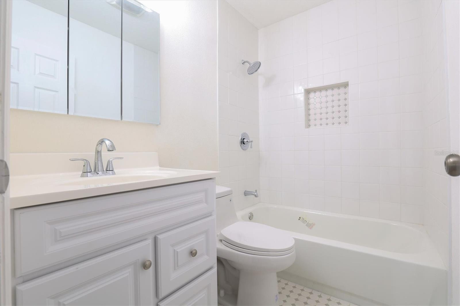 13538 Leslie Dr Property Photo 47
