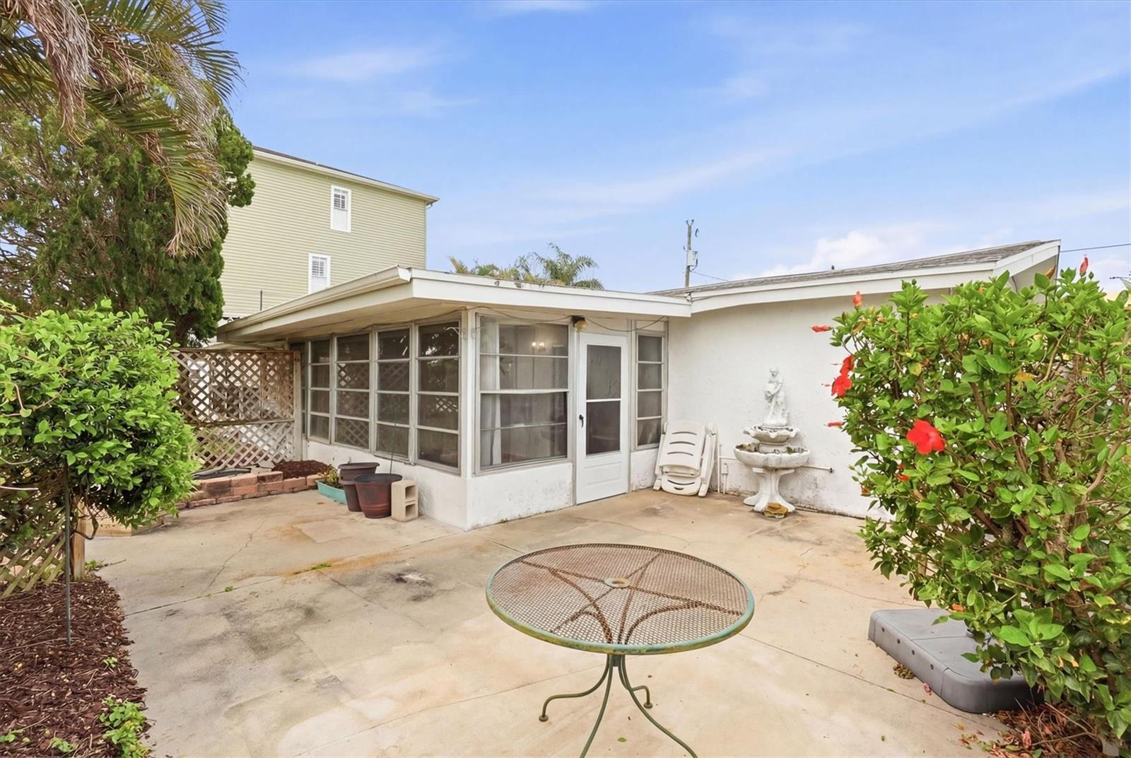 13538 Leslie Dr Property Photo 49
