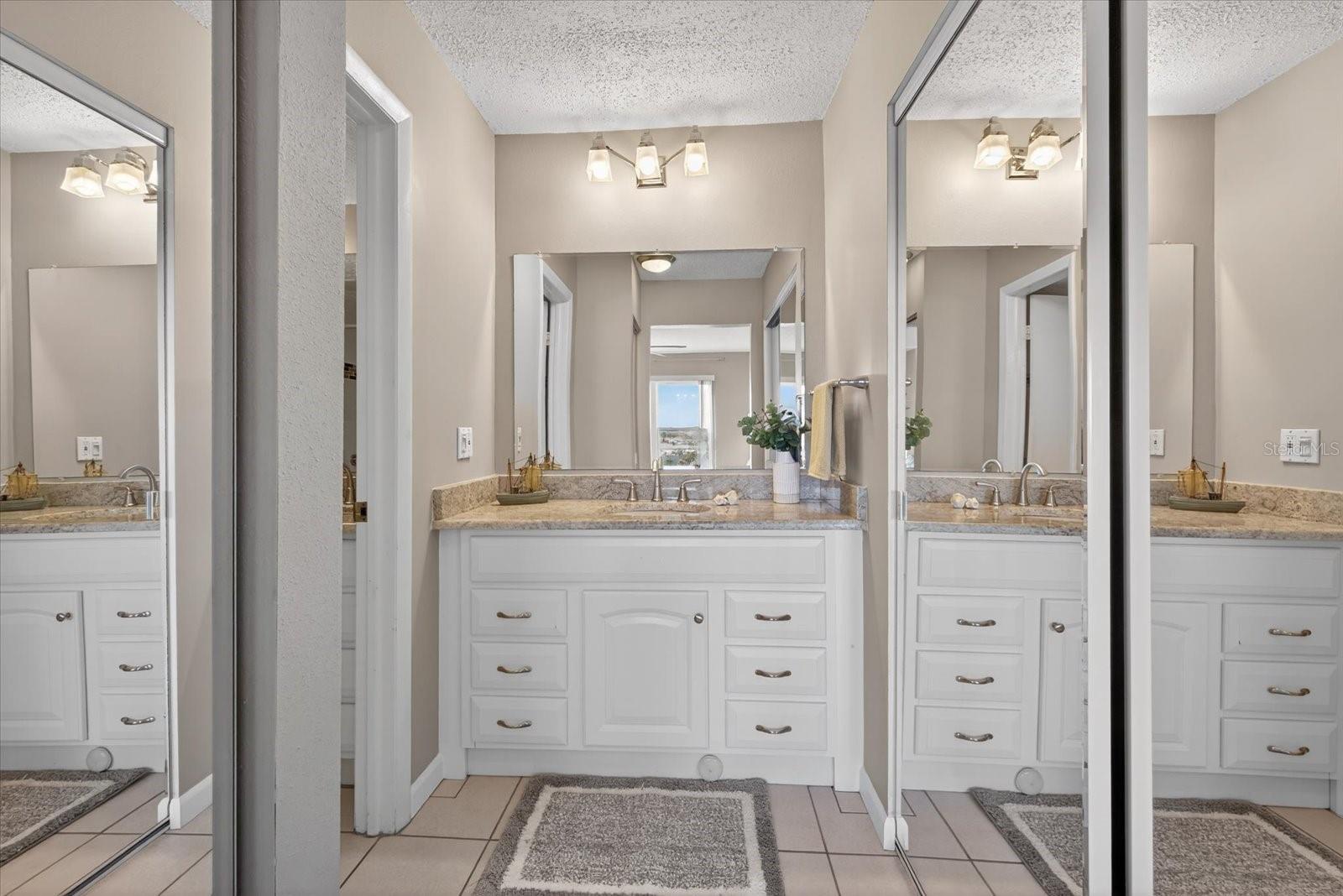 4939 Floramar Ter #710 Property Photo 15