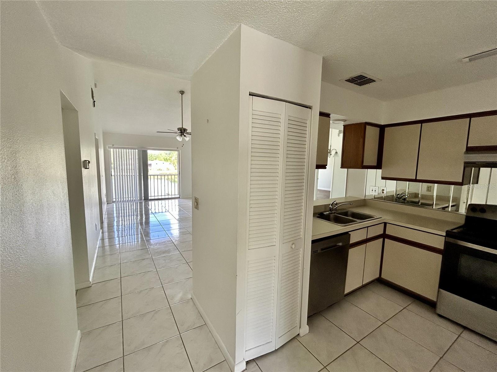 6519 Spring Flower Dr #24 Property Photo 4