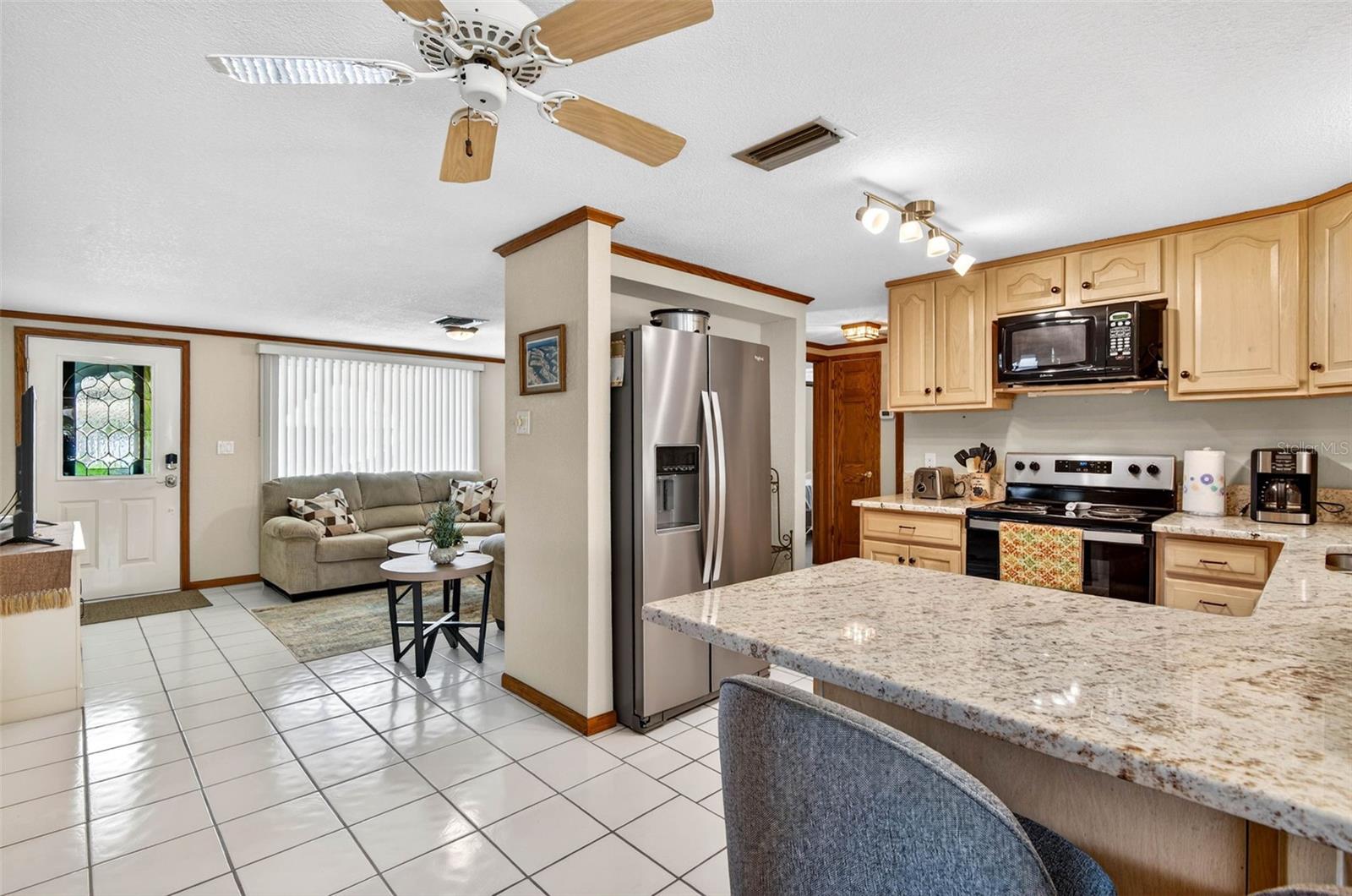 6645 Harbor Dr Property Photo 9