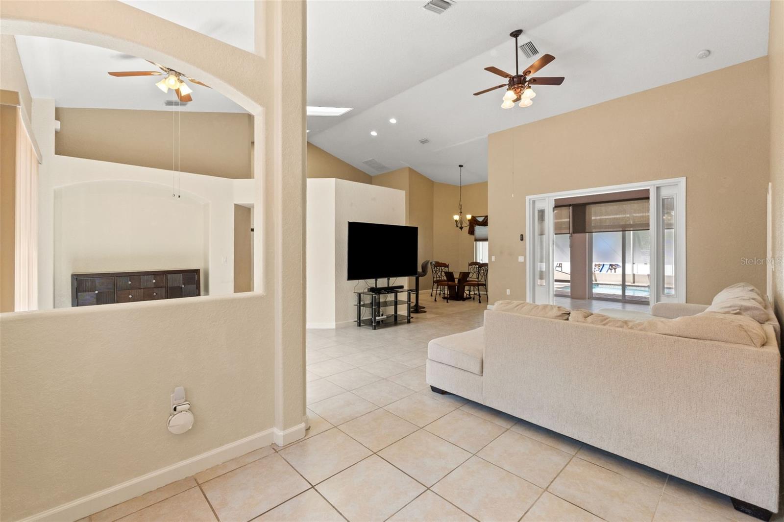 8227 Galgano Ln Property Photo 3