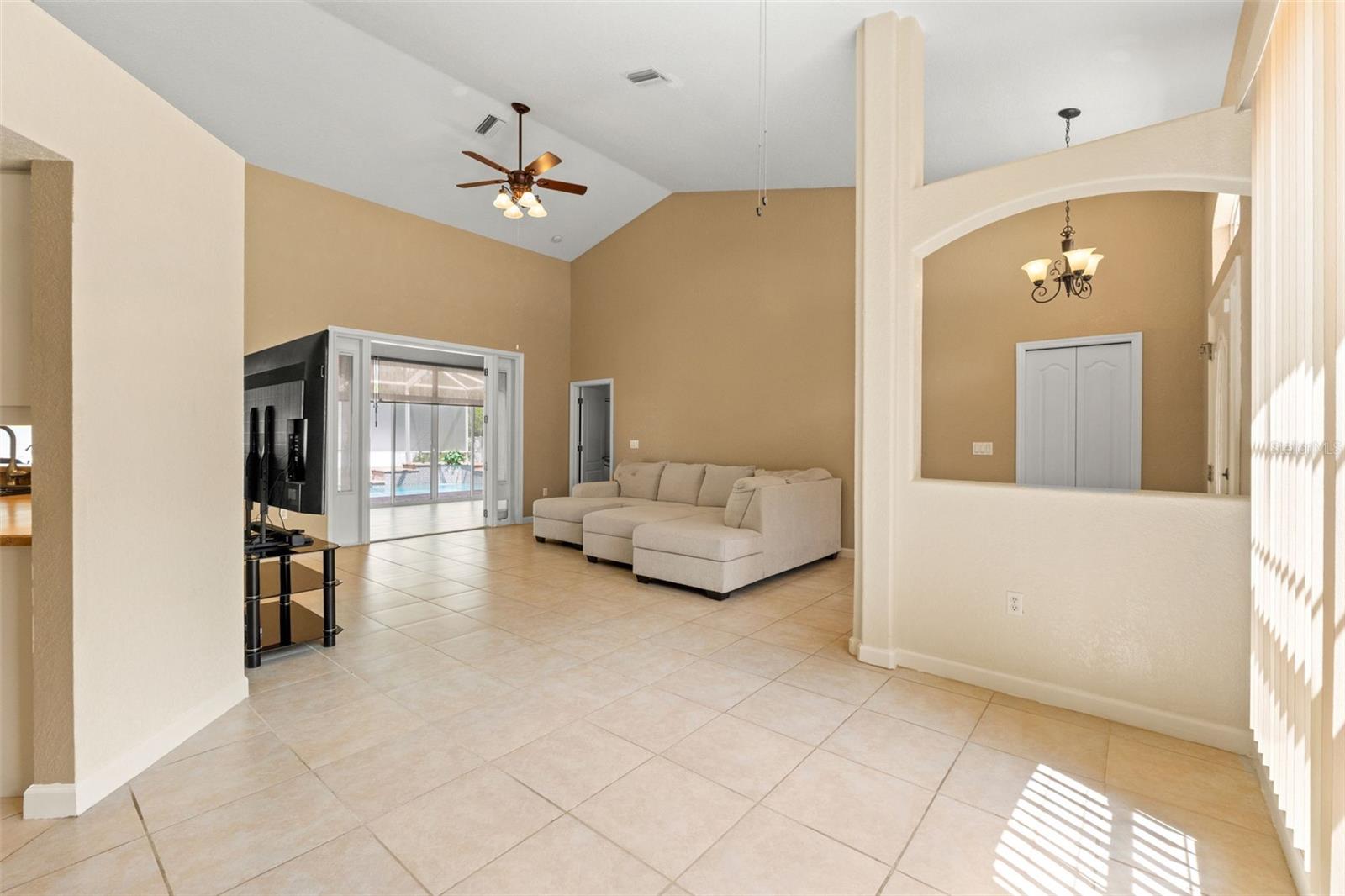 8227 Galgano Ln Property Photo 5
