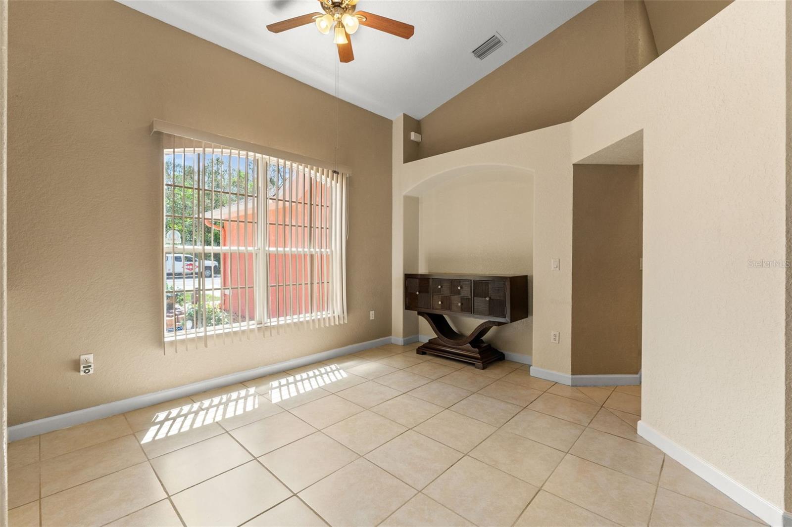 8227 Galgano Ln Property Photo 11