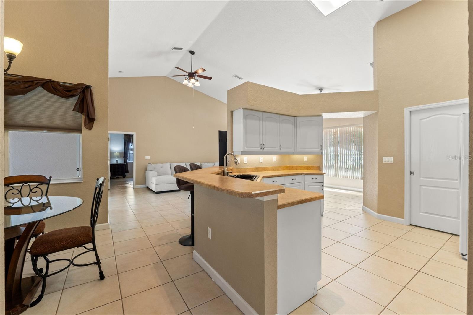 8227 Galgano Ln Property Photo 15