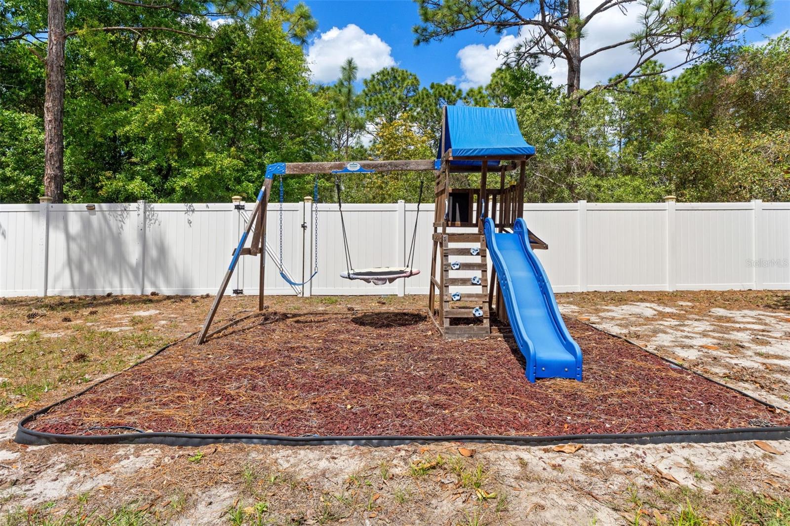 8227 Galgano Ln Property Photo 32