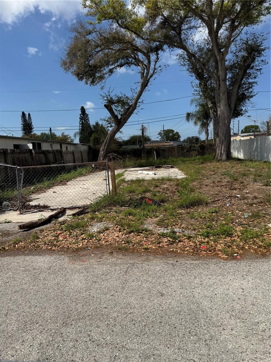 1939 Rally Ln Property Photo 1