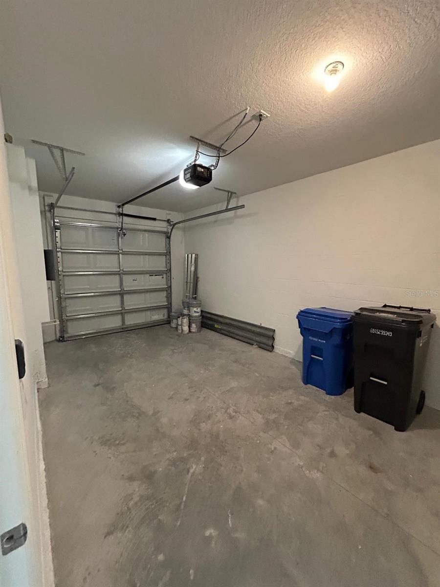 16620 Grotto Steam Pl Property Photo 9