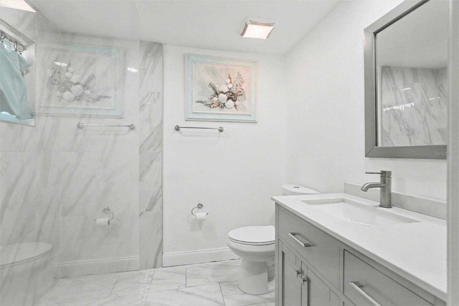 11828 Bingham Dr Property Photo 21