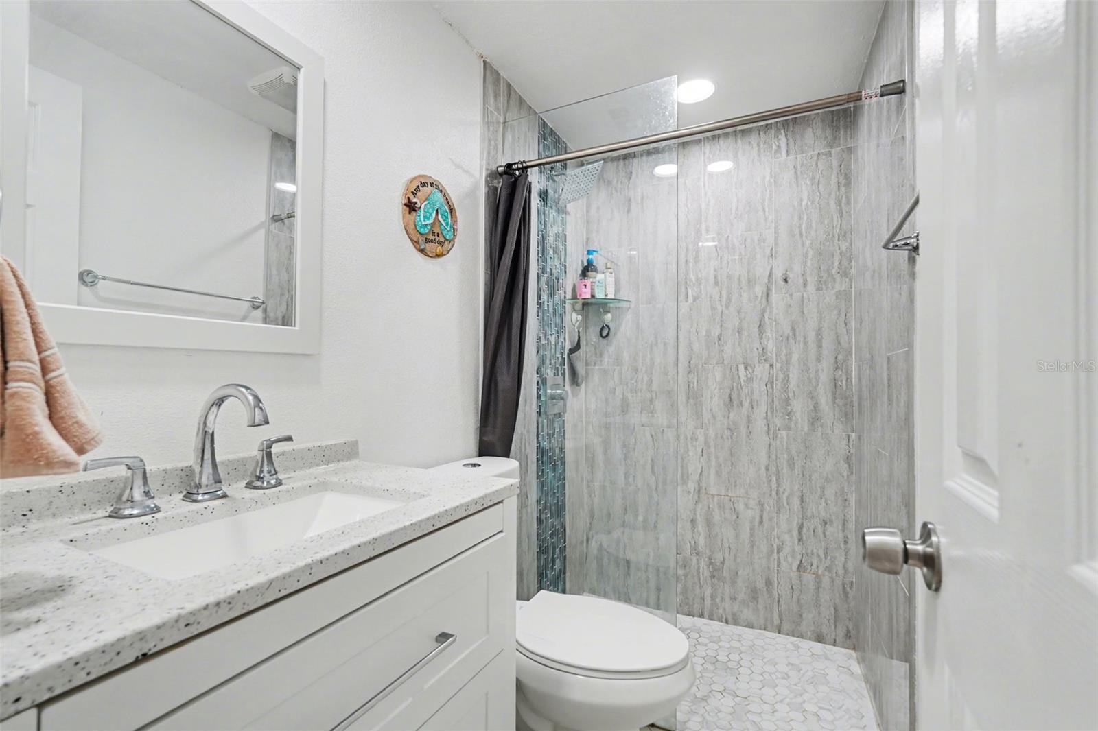 11828 Bingham Dr Property Photo 22