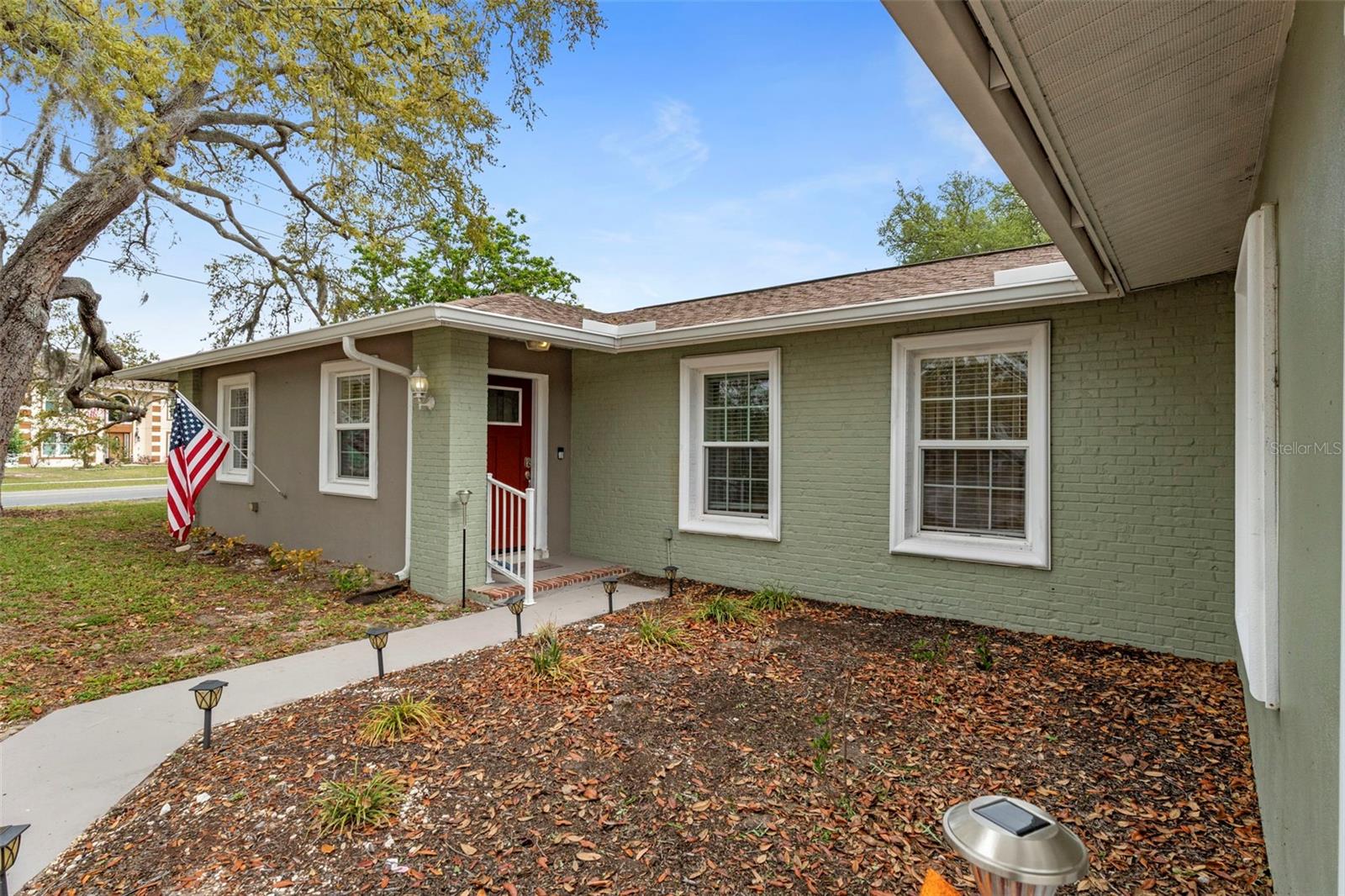 7367 Gates Cir Property Photo 4