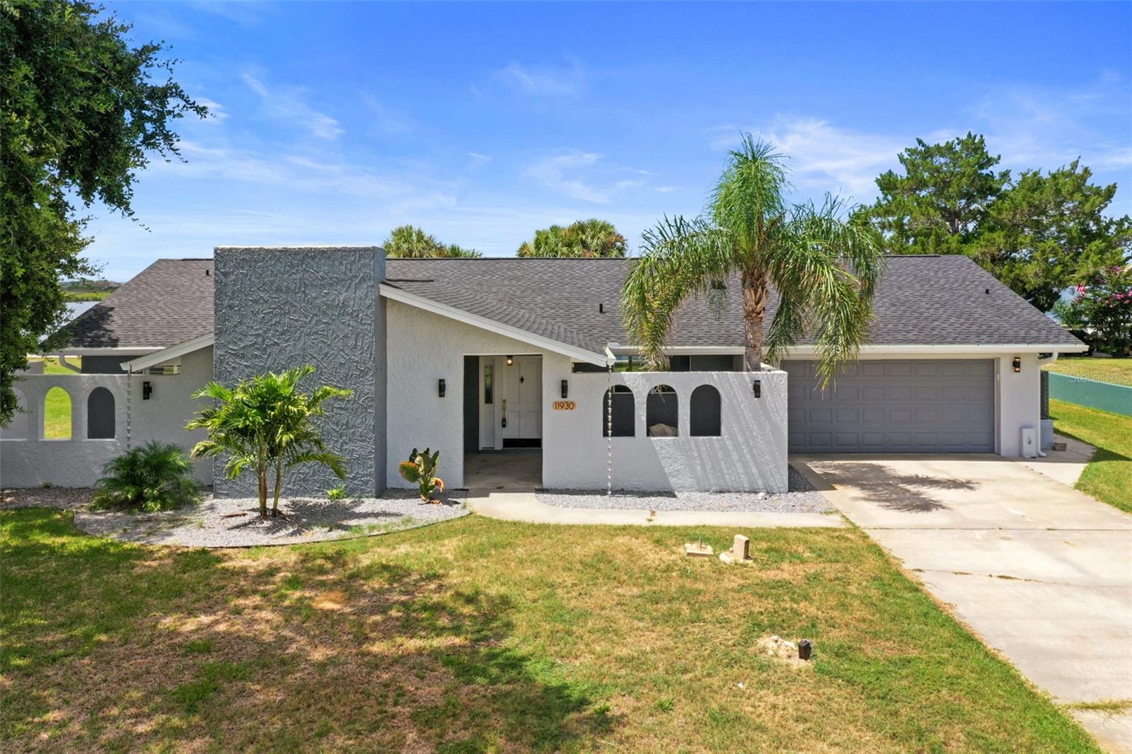 11930 W Bayshore Dr Property Photo 2