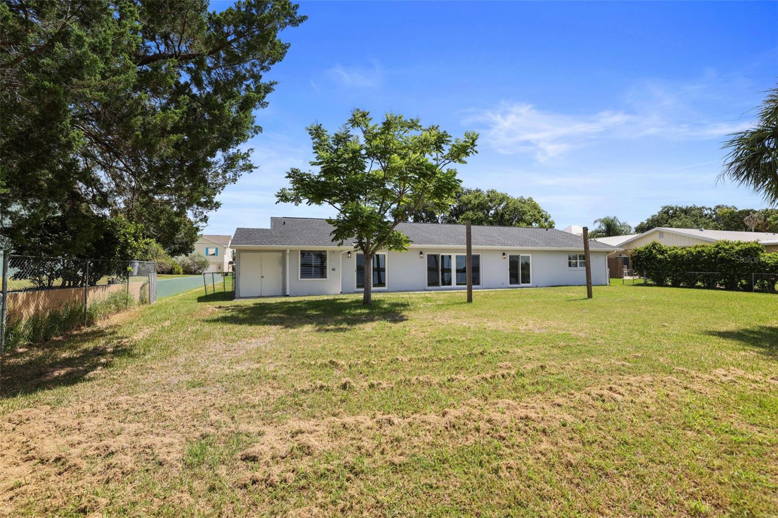 11930 W Bayshore Dr Property Photo 4