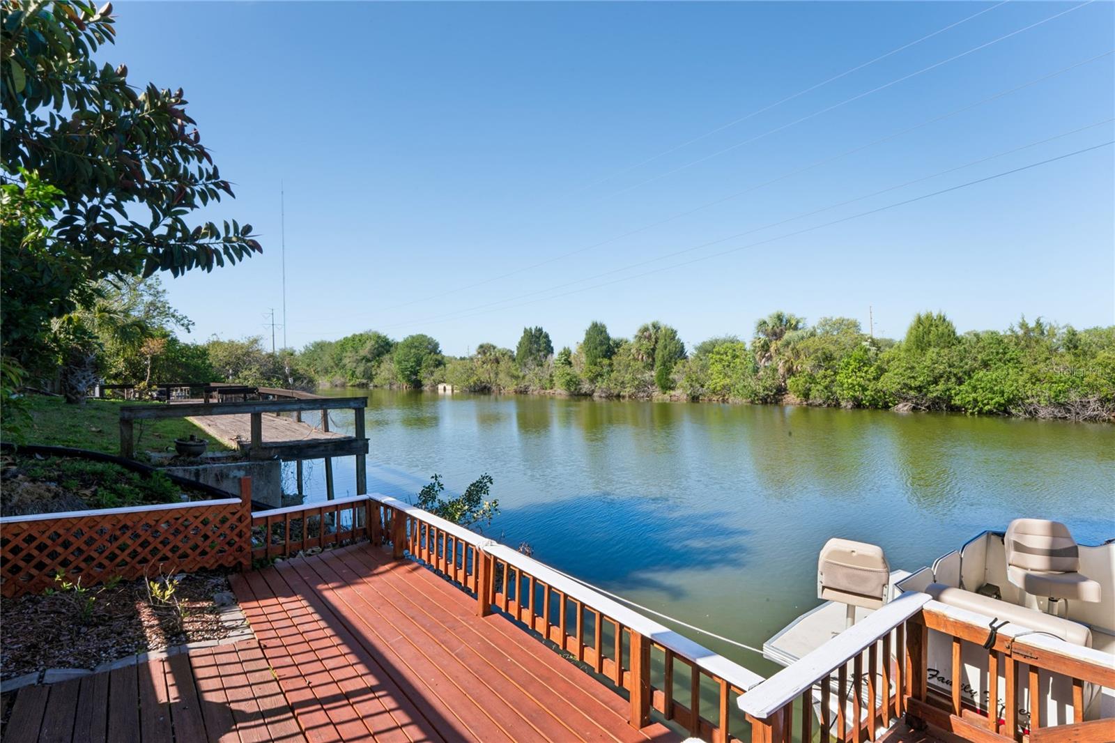 2529 San Luis Rd Property Photo 6