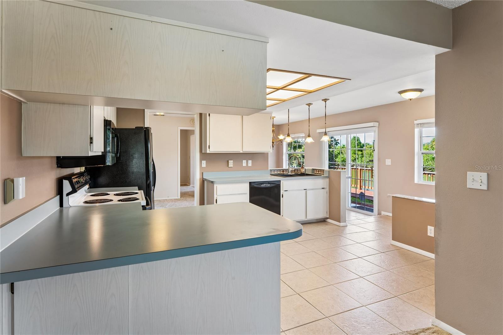 2529 San Luis Rd Property Photo 19