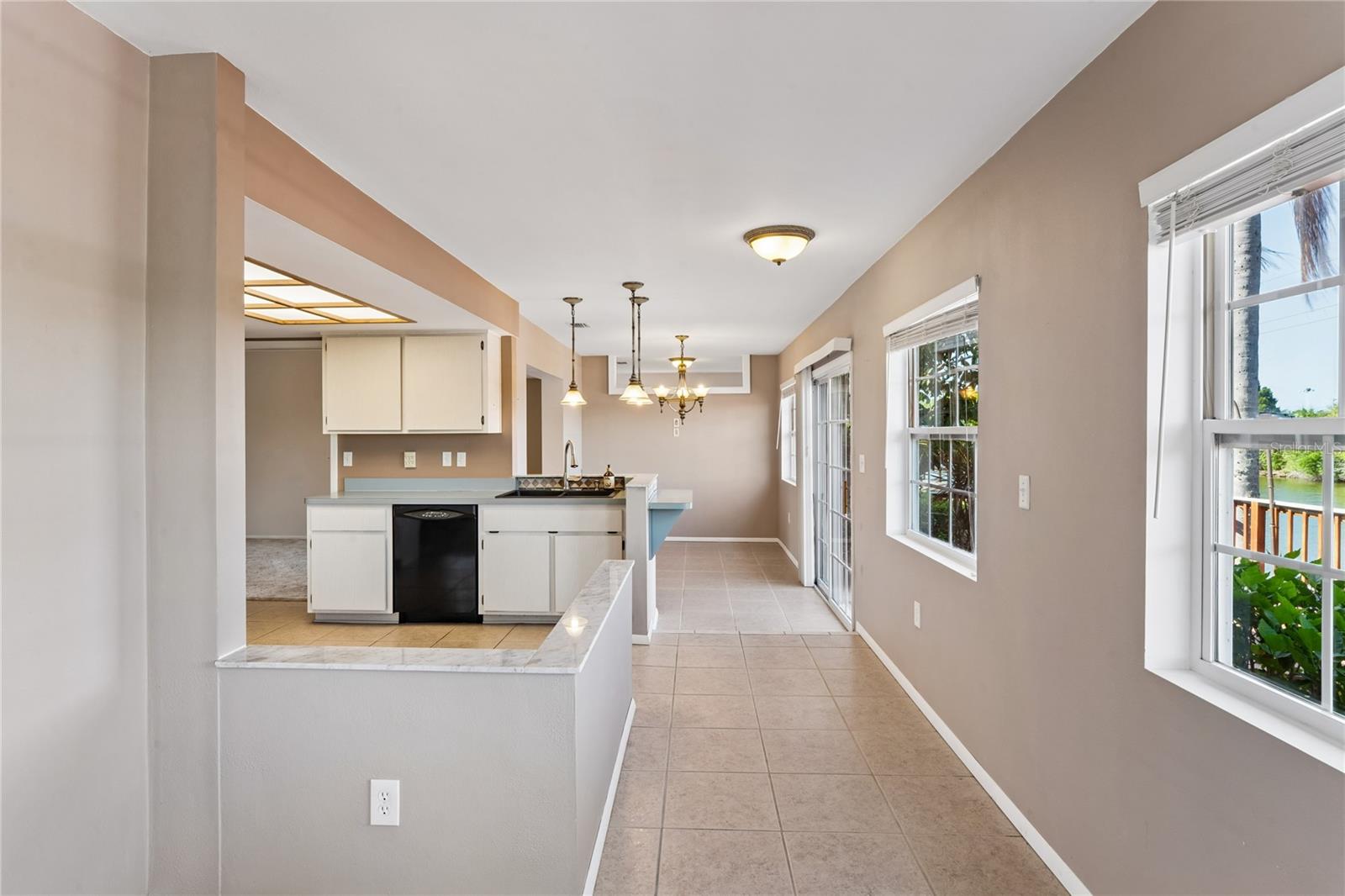 2529 San Luis Rd Property Photo 23