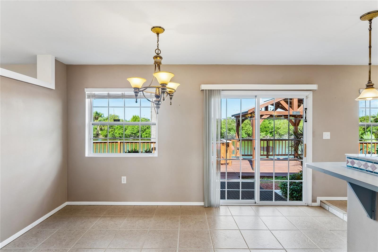 2529 San Luis Rd Property Photo 25