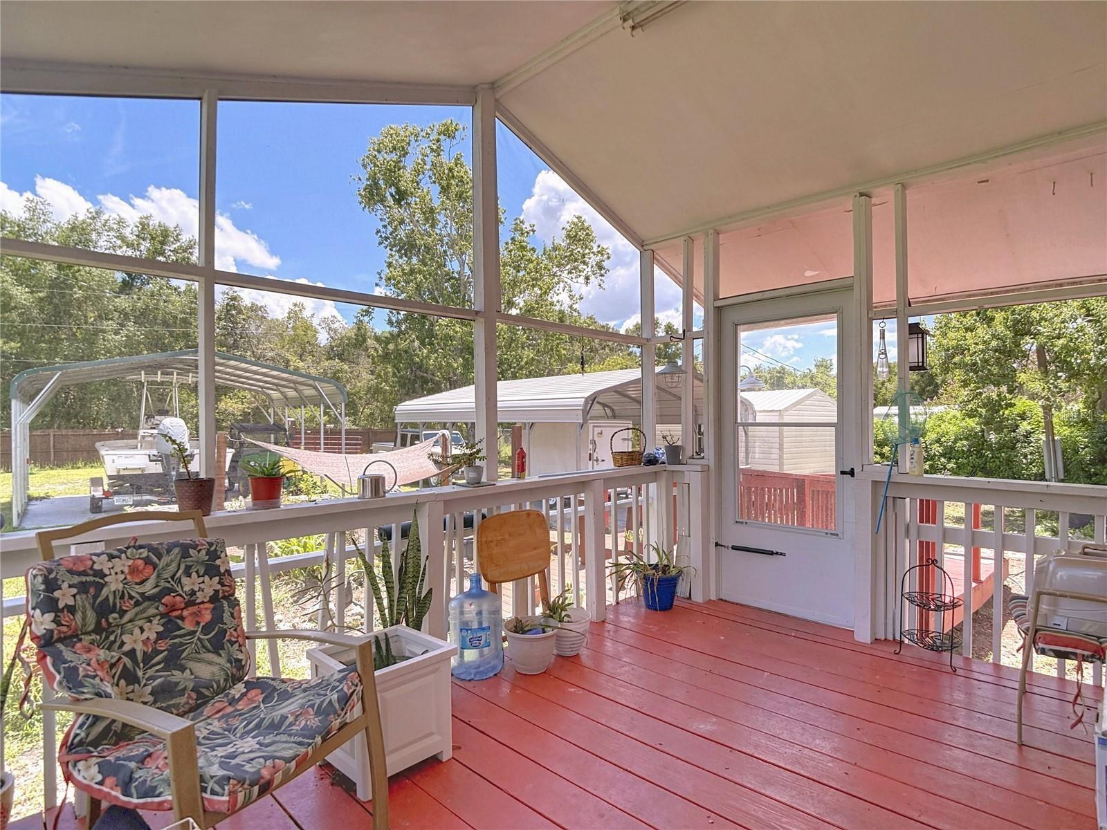 W7884686 Property Photo 2