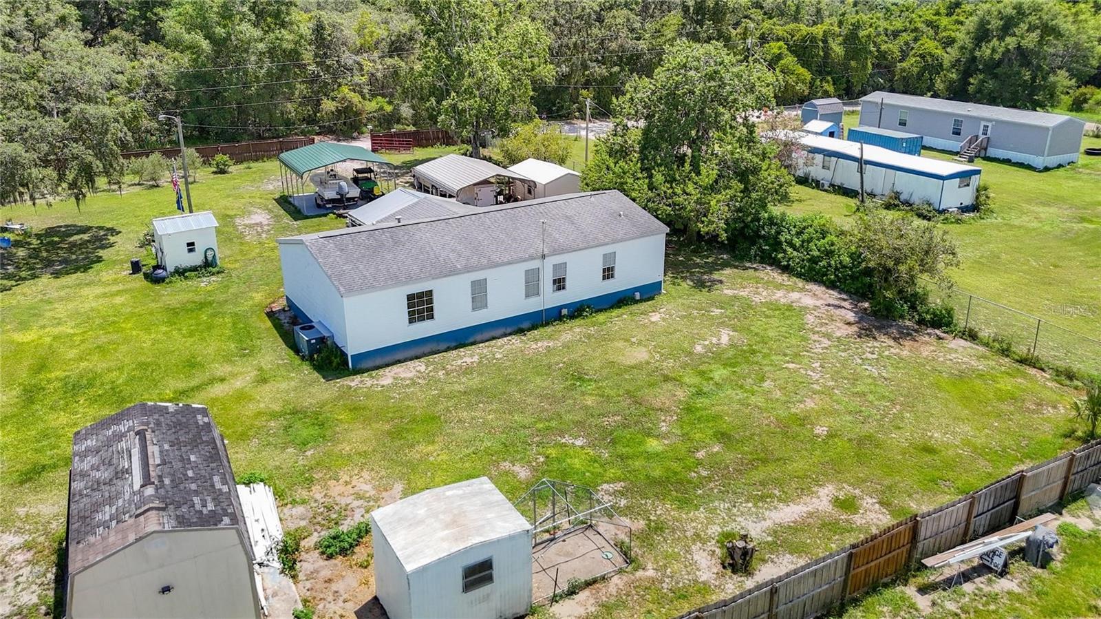 W7884686 Property Photo 3