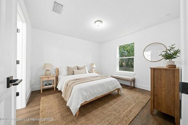 6356 Mariner Blvd Property Photo 10