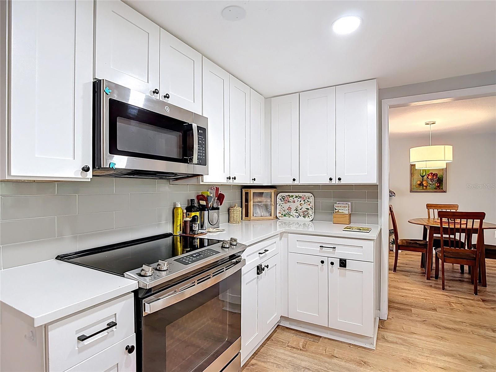 12709 Castleberry Ct Property Photo 17
