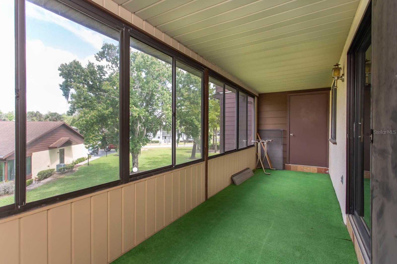 513 Fairways Cir #b Property Photo 23