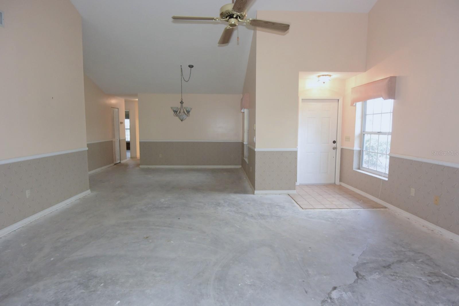 2401 Sw 20th Ct Property Photo 8