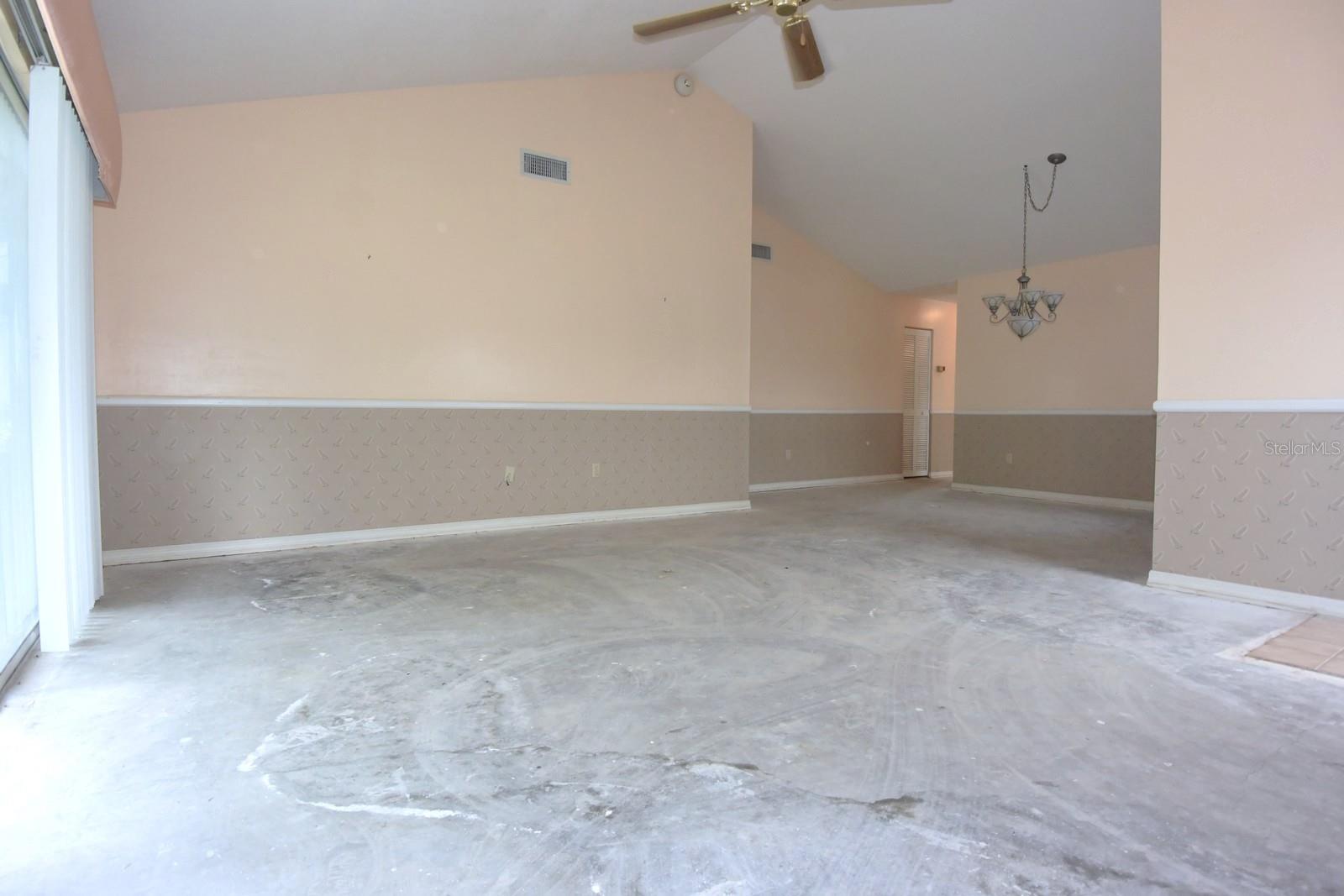 2401 Sw 20th Ct Property Photo 9