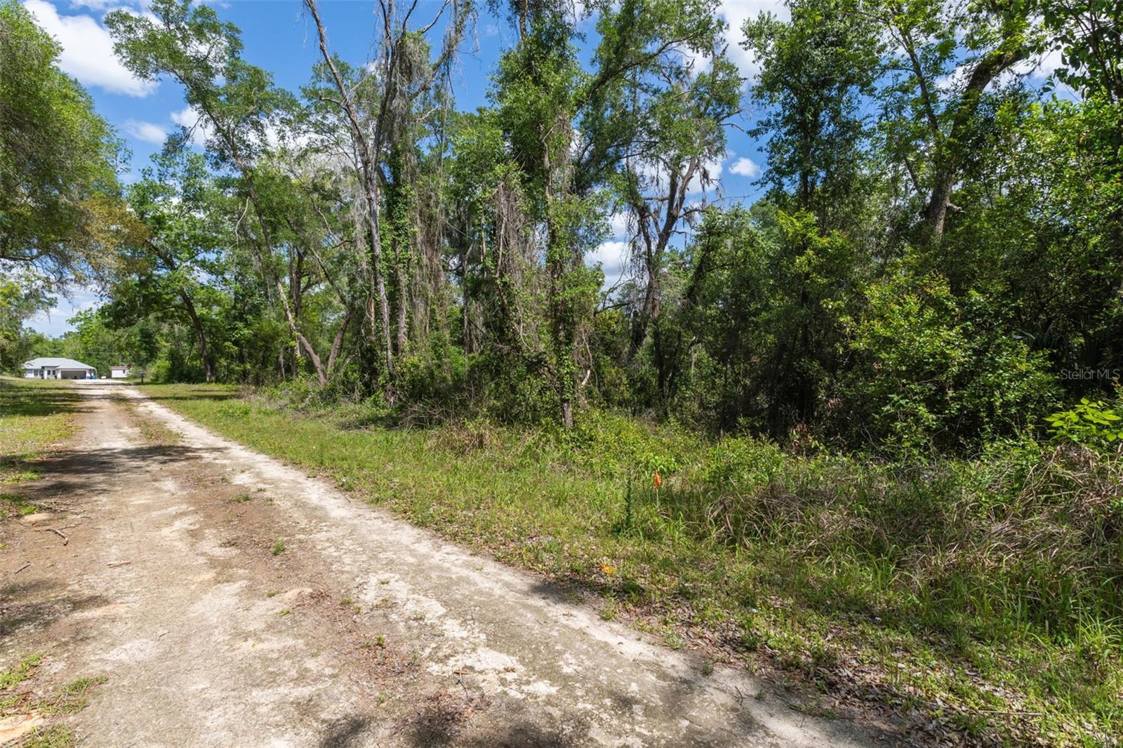 0 Kenyon Dr Property Photo 2