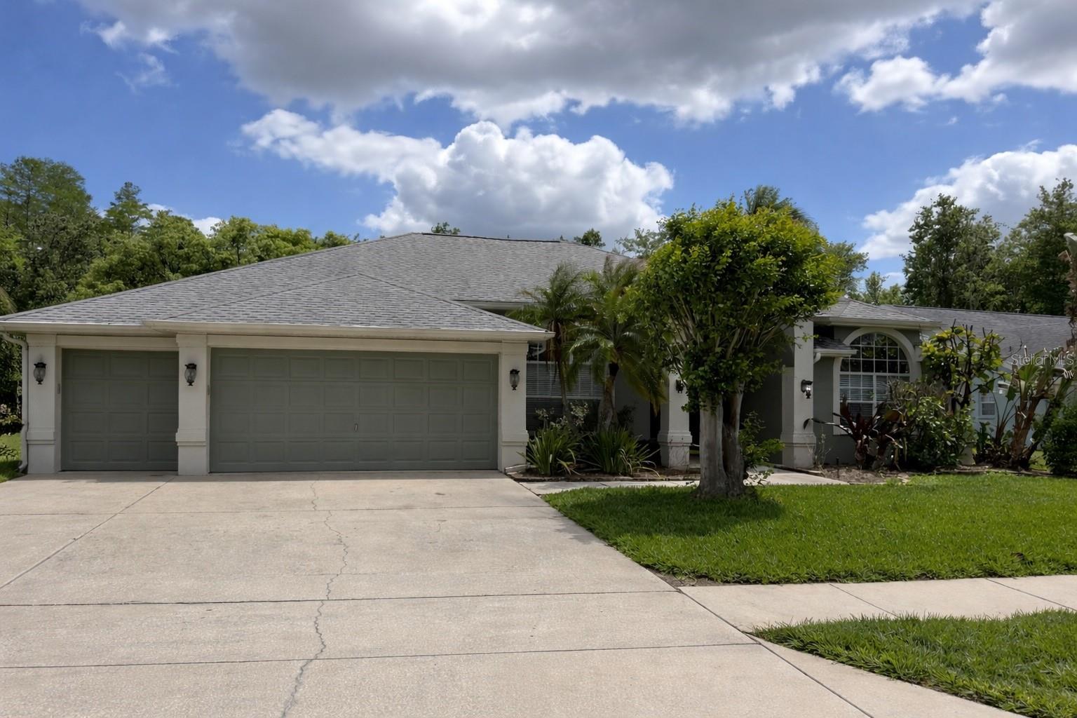 1616 Kinsmere Dr Property Photo 1