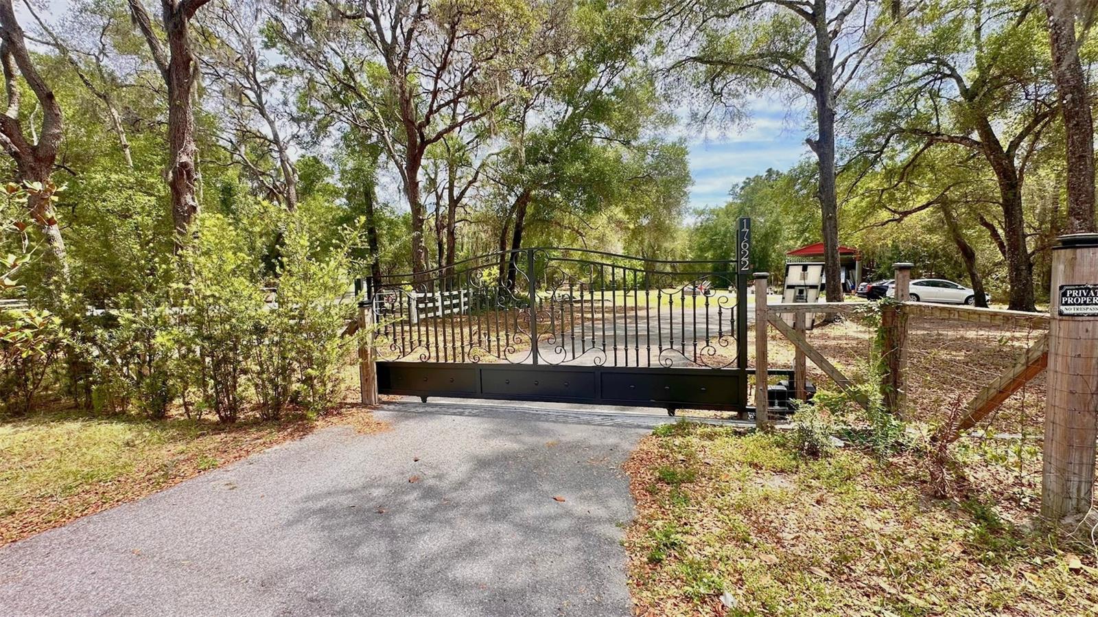 17622 CAUFIELD RD Property Photo 1