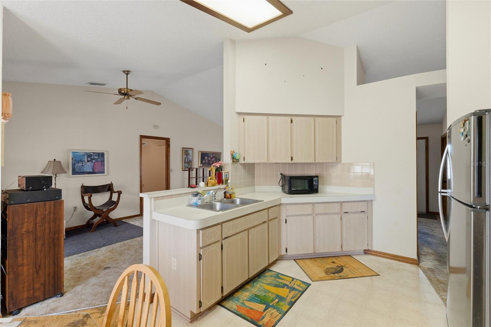 10464 Maderia St Property Photo 9