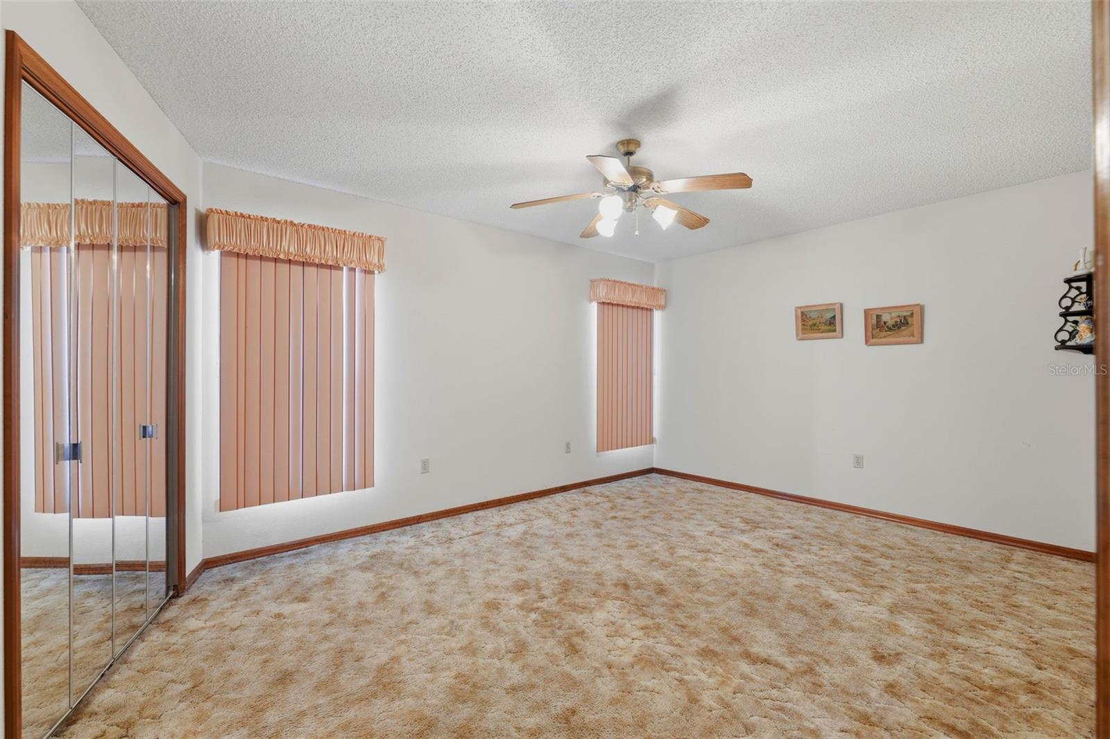 10464 Maderia St Property Photo 14