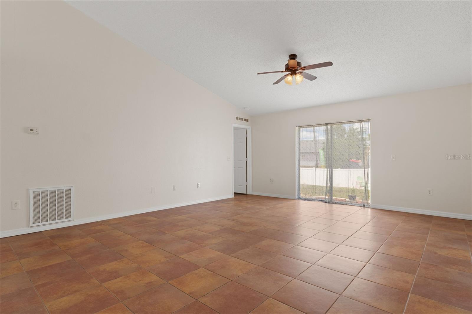 11005 Matterhorn Ct Property Photo 11
