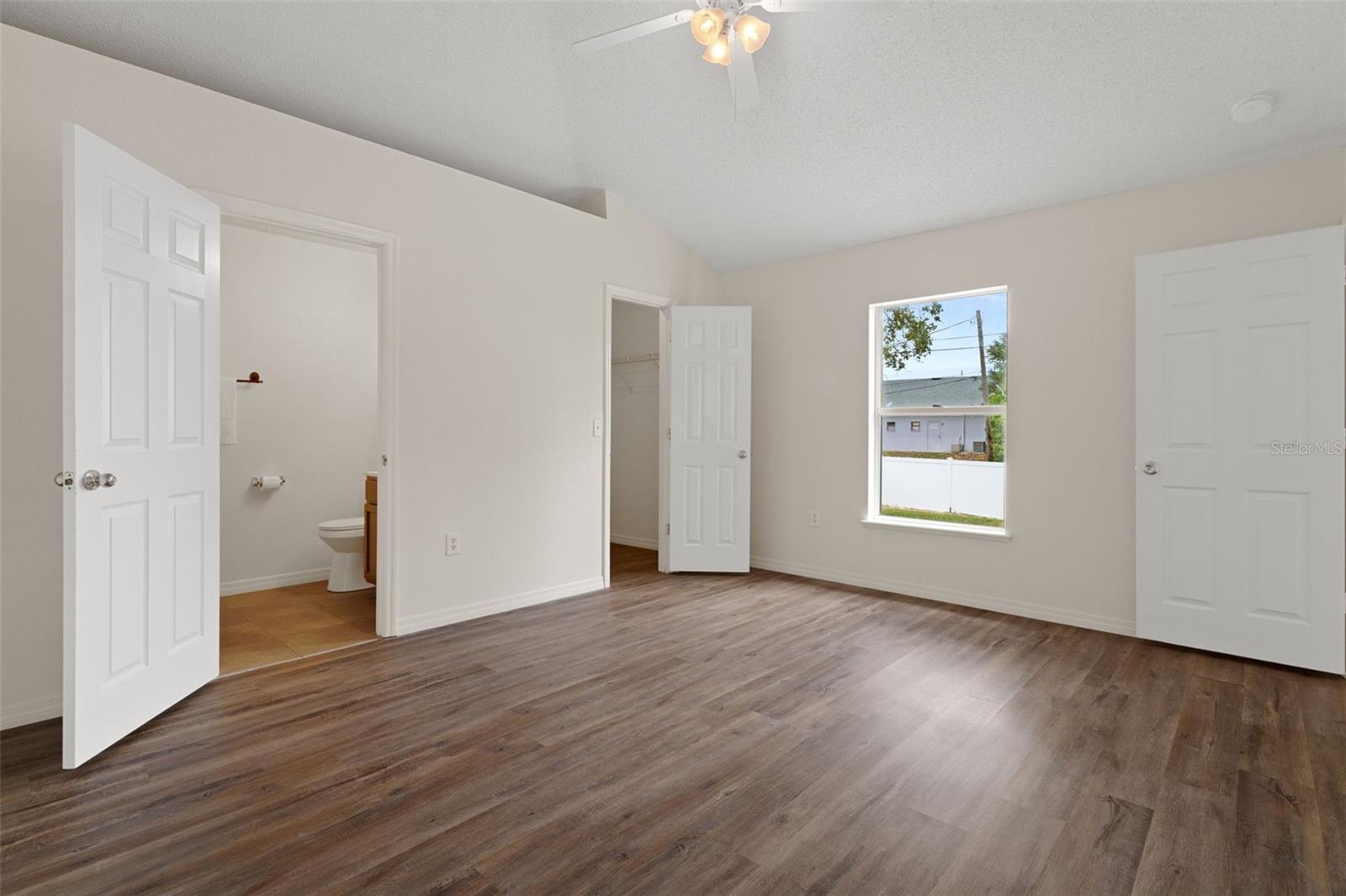 11005 Matterhorn Ct Property Photo 23