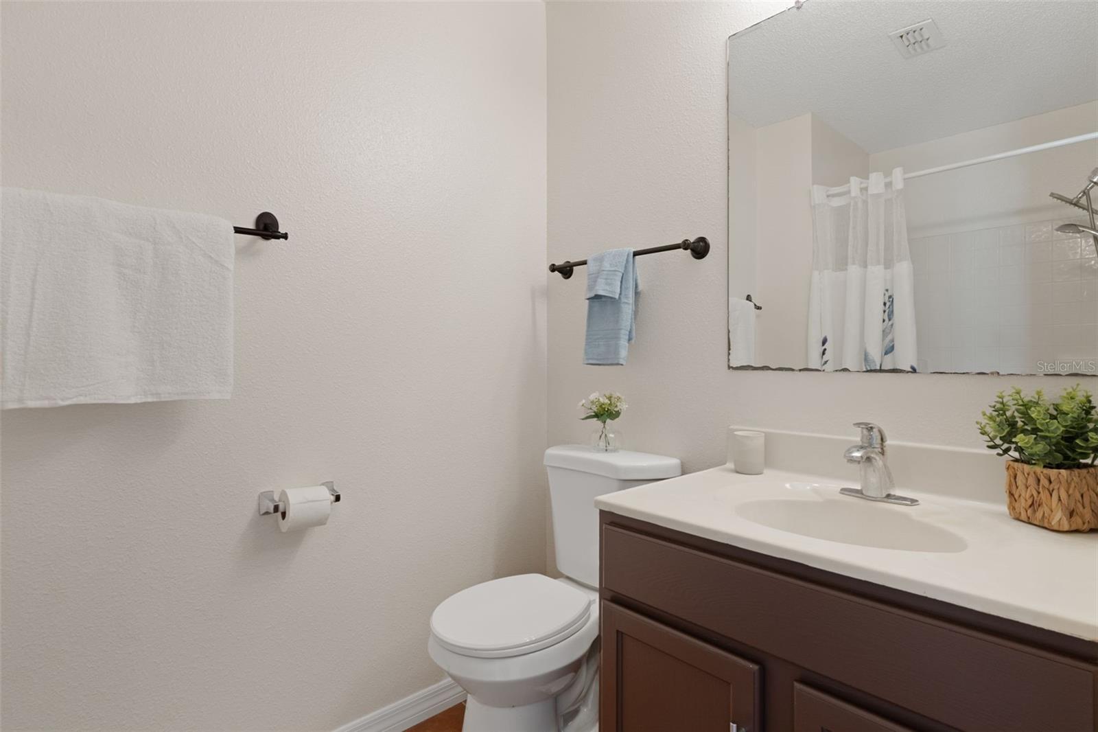 11005 Matterhorn Ct Property Photo 25